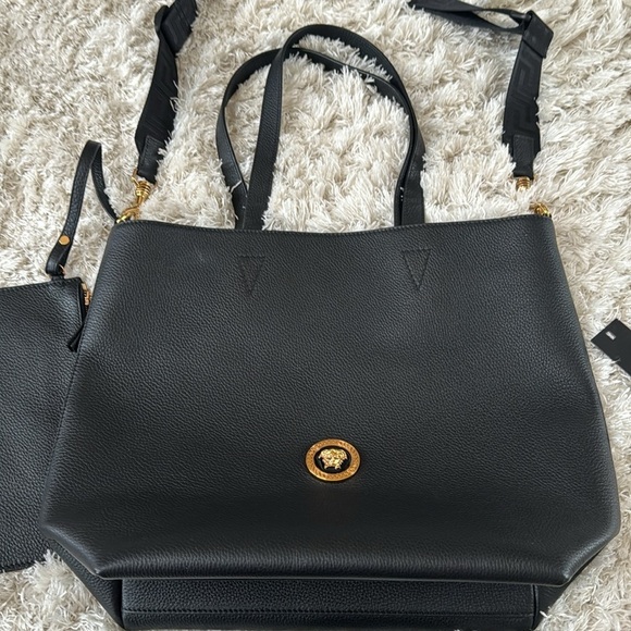 Versace Black Women's Tote Bag✨GORGEOUS✨ - Picture 3 of 14